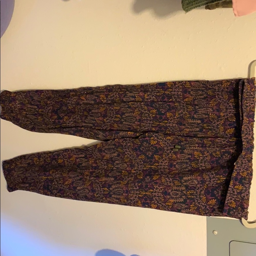 Genie pants with pockets and string